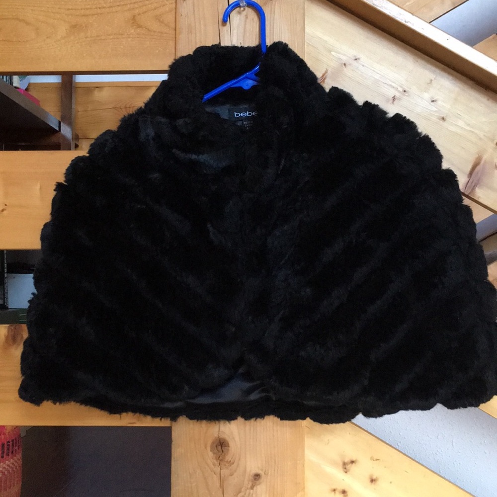 Faux FUR holiday/evening/cocktail shrug/cape